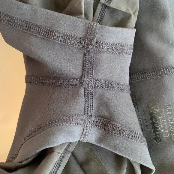 ***RELISTED**BNWT FRANKIES BIKINI WINDY TENNIS MINI SKIRT BLACK SZ XS - Picture 11 of 14